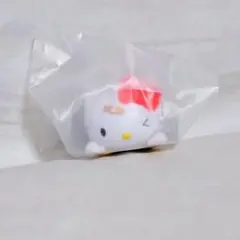 ハローキティ　すってんころりんフィギュア