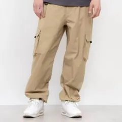 ナイキSB DF KEARNY カーゴパンツ