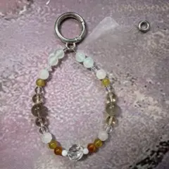 Item thumbnail for item 2d8f4fb8-f9e0-4ff5-beba-2c2f19b10836