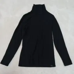 ユニクロ 極暖 ヒートテック ブラック M タートルネック 長袖トップス 薄手