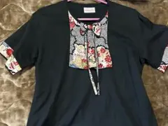 和柄リボン、袖二重のTシャツのサムネイル