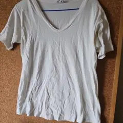 更に値下げセール　ホワイト Vネック Tシャツ Mサイズ