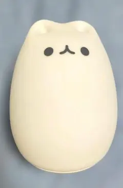 디밍 기능이 있는 Moe 캣 나이트 라이트