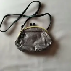メタリックグレー がま口 ショルダーバッグ