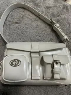 完売品 GYDA エナメル ホワイト 白 ハンドバッグのサムネイル