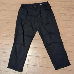 黒パンツ レディース