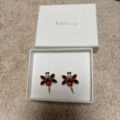 Enchanty honey bee ビジュー ピアス ハチ - メルカリ