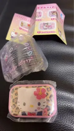 サンリオ ときめき平成コギャル プリクラ風缶バッジ＆カバー ハローキティ ガチャ