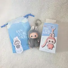 『W』ラブブ PIN FOR THE LOVE ミニ イニシャル POPMART