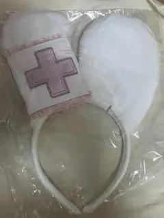 新品　未使用　カチューシャ　うさ耳　うさナース