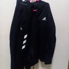 adidas 黒 ジャージ 150 上下セット 140