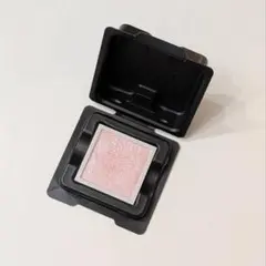 ADDICTION アディクション / ザ シングル アイシャドウ スパークル