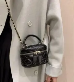 shein ブラック キルティング ミニショルダーバッグ