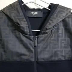 フェンディ★パーカー 2104102200721_01.jpg