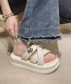 厚底 ミュールサンダル クロスベルト 夏 アイボリー