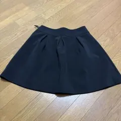 本日終了　最終値下げ　CLATHAS フレアスカート ブラック サイズ38のサムネイル