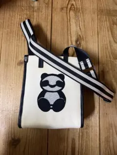 ヴィヴィアンタム 2way パンダショルダーバッグのサムネイル