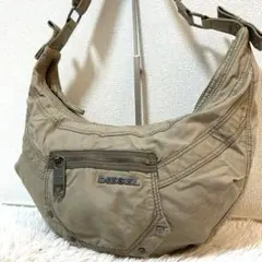 【美品✨y2k/ハーフムーン】ディーゼル　ショルダー　ヴィンテージ　ベージュのサムネイル