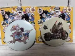 創刊50周年記念 ジャンプ展 ドラゴンボール 缶バッジ2個セット - メルカリ