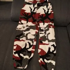 カモフラージュ柄カーゴパンツ　120cm