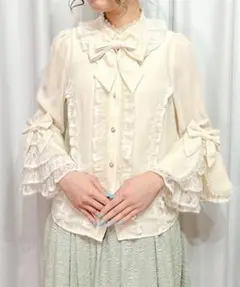 axes femme kawaii 姫袖ブラウス生成