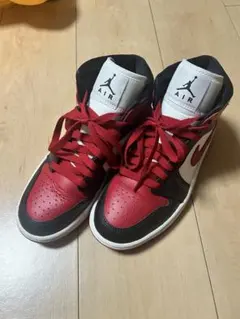 Nike Air Jordan 1 レッド/ブラック/ホワイト