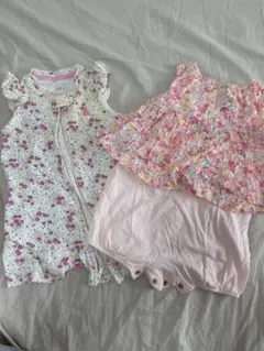 GAP 花柄ロンパース・カバーオール 3ヶ月