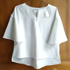 【美品】WHITE JOOLA ホワイト ジョーラ パール 半袖 M シャツ 白のサムネイル