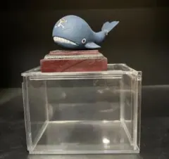ワンピース　ラブーンフィギュア台座付き（補修あり）ケースおまけのサムネイル