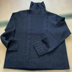 カシミヤ100% ブラックニット　タートルネック