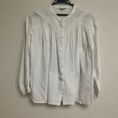 Samansa Mos2 ホワイトレースボタンブラス