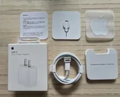 Apple純正 20W USB-C Power Adapterと付属品セット