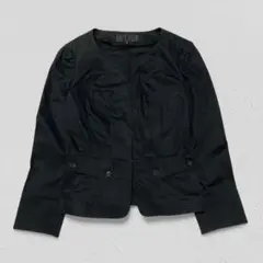 FRAGILE♡ノーカラージャケット Vネック ペプラム　ブラック　38のサムネイル