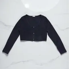 GU ジーユー　黒 ブラック　クロップドカーディガン　ボレロ風　大きめ