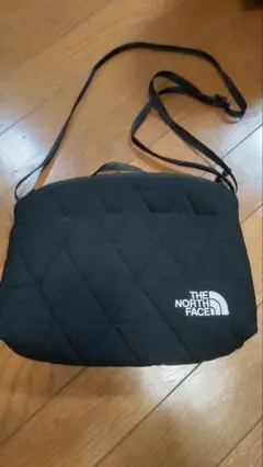 THE NORTH FACE ＊キルティング＊ブラック サコッシュ