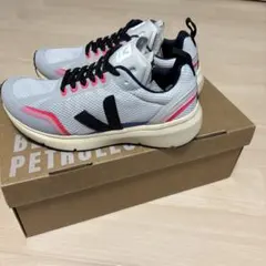 Item thumbnail for item 079a036b-144d-4e30-9811-d3acf45496fd