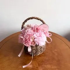 “母の日” バスケットアレンジ　造花