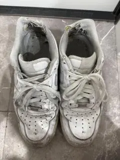 NIKE AIR FORCE 1 ホワイト スニーカーのサムネイル