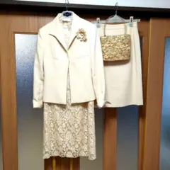 Item thumbnail for item 7c9db05d-562b-41ad-81d8-4a3535b23132