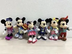 ディズニー　ミッキー&ミニーぬいぐるみバッジセット