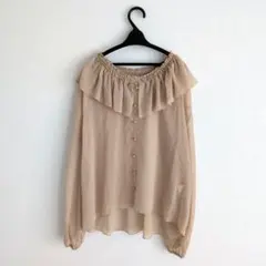 新品　MOUSSY　マウジー　ラッフルフリルブラウスのサムネイル
