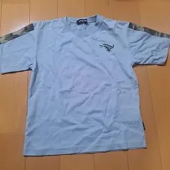 klädkåp 迷彩袖 Tシャツ 120　新品