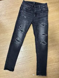 AZUL by moussy ダメージスキニーデニム ブラックのサムネイル