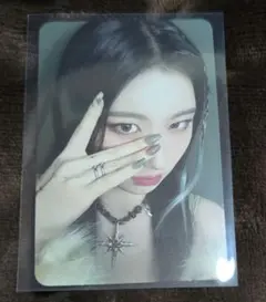 ITZY born to be vampire ver. チェリョン トレカ