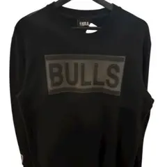 NBA シカゴ・ブルズ CHICAGO スウェット トレーナー ワッペンデザイン