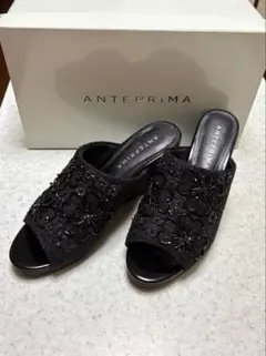 ANTEPRIMA（アンテプリマ） ビーズモチーフウェッジミュールサンダル！のサムネイル