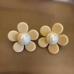 ピアス(花)