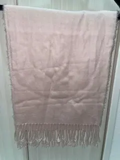 a*o様 薄いピンクのフリンジマフラー