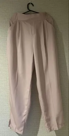 ピンク カジュアルパンツ