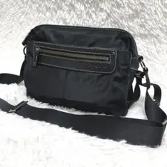 【美品】アニエスベー ボヤージュ ショルダーバッグ クロスボディ ブラックのサムネイル